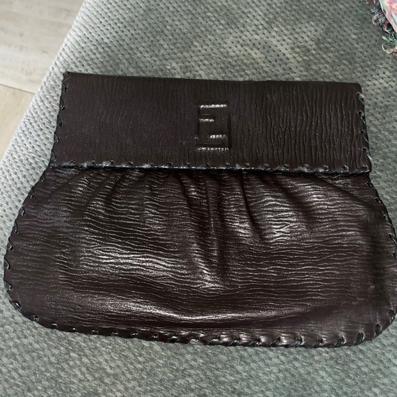 Fendi leather bag bought in Italy bought in the 80’s . Excellent cond - Picture 1 of 10